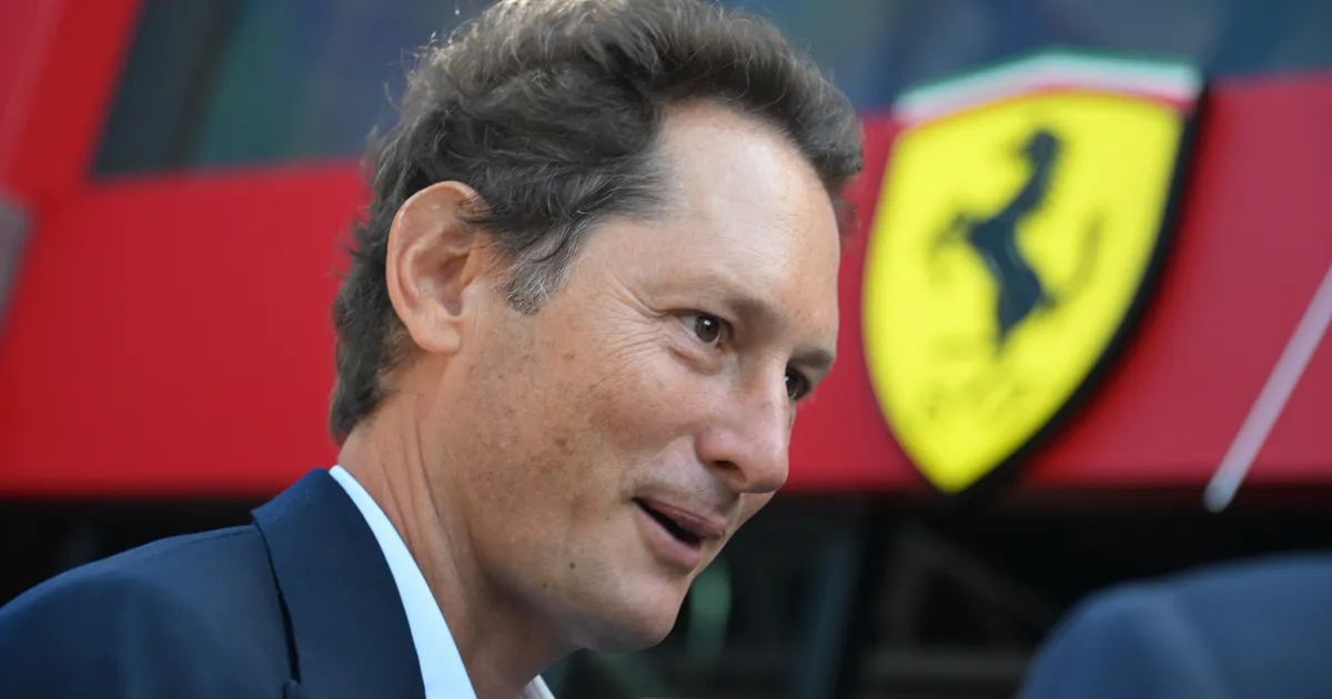 Ferrari boss hurjutas Hamiltoni ja Leclerci