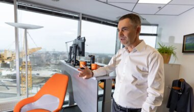 Töötukassa Ida-Virumaa osakonnas kaob viiendik ametikohtadest