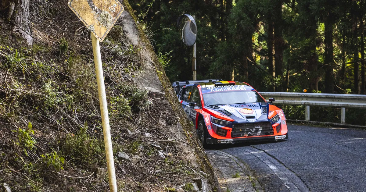 Hyundai rallitiimi katastroofilisse hooaega lisandus järjekordne veider peatükk