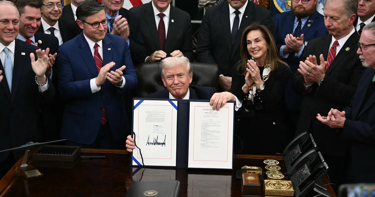 Trumpi allkiri lõpetas USA ajaloo pikima valitsuse tööseisaku - Postimees