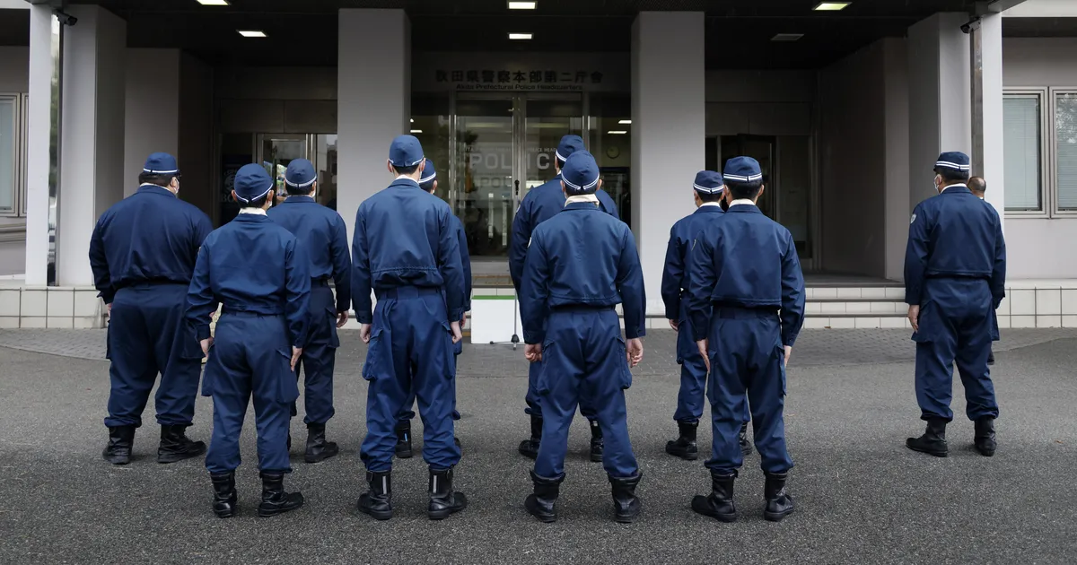 ESKALATSIOON ⟩ Jaapani politsei sai loa kasutada karude vastu vintpüsse - Maailm - Postimees.ee