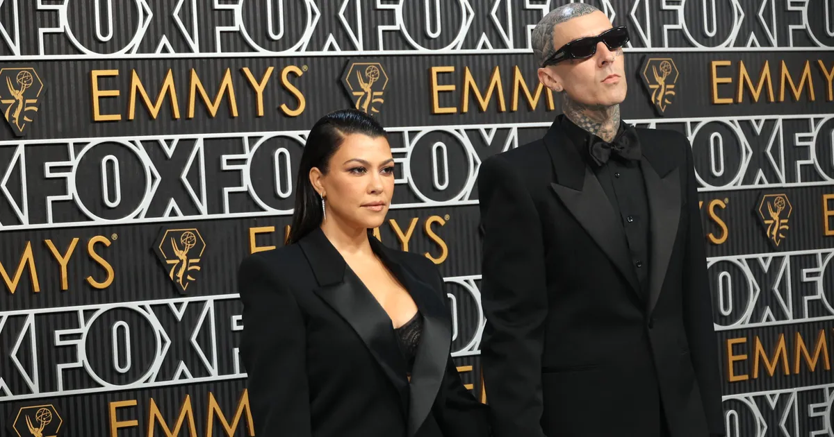 «MAAGILINE» ⟩ Kourtney Kardashian ja Travis Barker tähistasid luksuslikult mehe 50. sünnipäeva