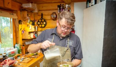 TOIT ⟩ Maailmamaitsed Allar Oeselja köögis