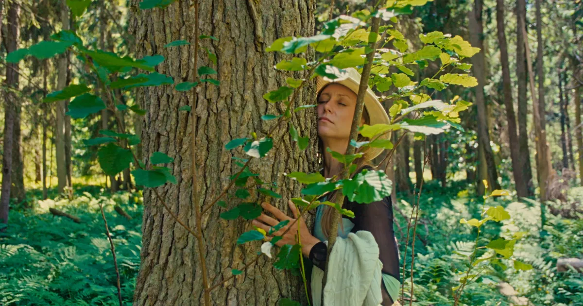 PÖFFI FILM ⟩ Tartust pärit eestlanna tutvustab maailmale meie loodust ja pärimust