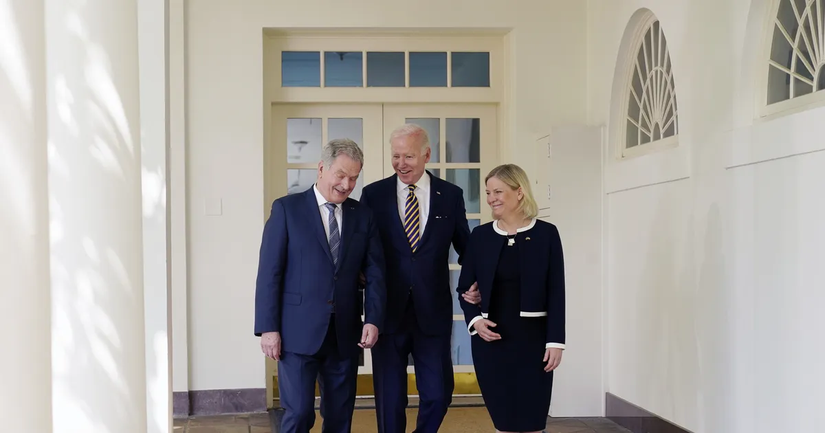 Rootsi endise peaministri väitel üritas Biden NATO laienemist aeglustada