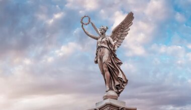 SINU ERILINE ANNE ⟩ Muusad sünnikaardis näitavad, millega sind on õnnistatud