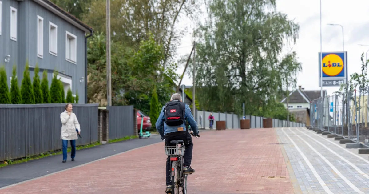 MARKO SUURMÄGI ⟩ Reinu tee lillepotid on õiges kohas