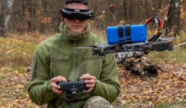 Tehisaru aitab Ukraina droonioperaatoritel tabada sihtmärke – viimased 500 meetrit suudab droon ise lennata