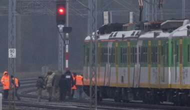 Poola võimude kinnitusel paigaldati sabotaažiks raudteele lõhkekeha