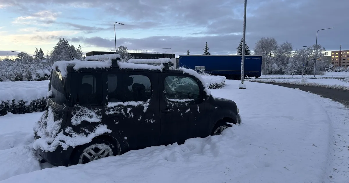 PILDID ⟩ Keset öist lumeuputust purunesid autol nii rehvid kui veljed
