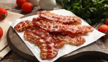 Lõpp rasvapritsmetele! Peekonit praadides tee üks muudatus, mis tagab puhta köögi ja krõbeda ampsu