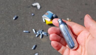 NAER VÕI NUTT? ⟩ TAI ja sotsiaalministeerium naerugaasi uimastina keelamisest: selleks oli konkreetne põhjus