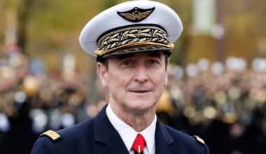 Prantsuse kindrali manitsus valmistuda laste sõjas kaotamiseks ajas poliitikud marru