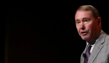 KRIISIKUULUTAJA ⟩ Investeerimisguru soovitab hoida 20 protsenti portfellist rahas