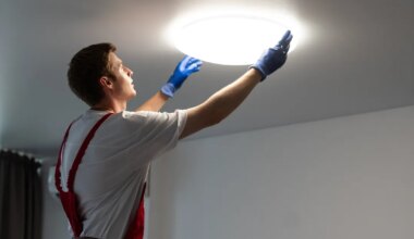 PILK LAKKE ⟩ Bauhof kutsub tagasi ohtlikuks osutunud valgusti