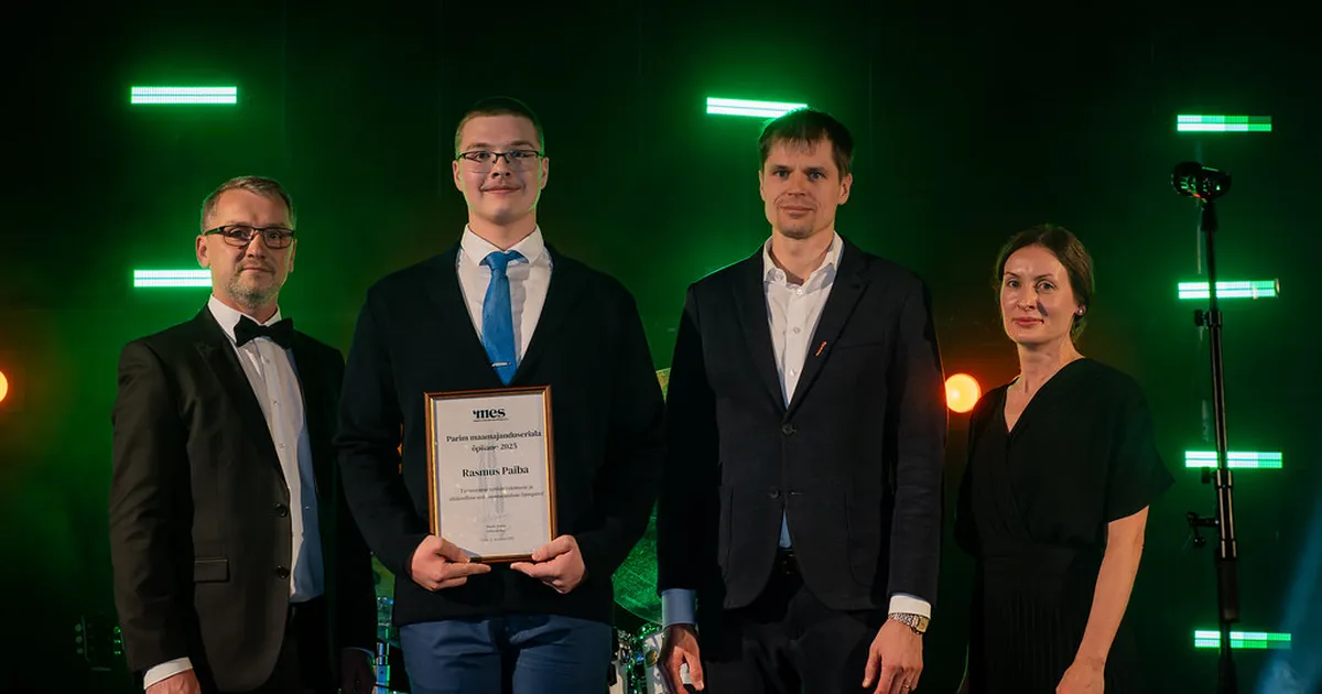 GALERII ⟩ Lõikuspeol tunnustati Eesti maaelu ja toidutootmise tipptegijaid