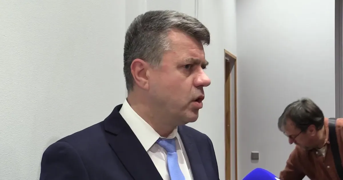 miks Isamaaga eksperimenti tehakse, on küsimus nendele kokkadele, kes seda suppi keedavad