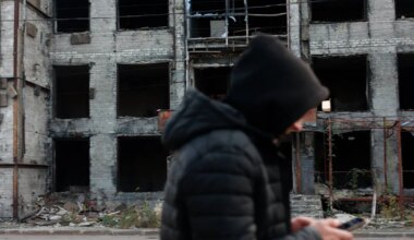 astuda Vene vägedesse või põgeneda