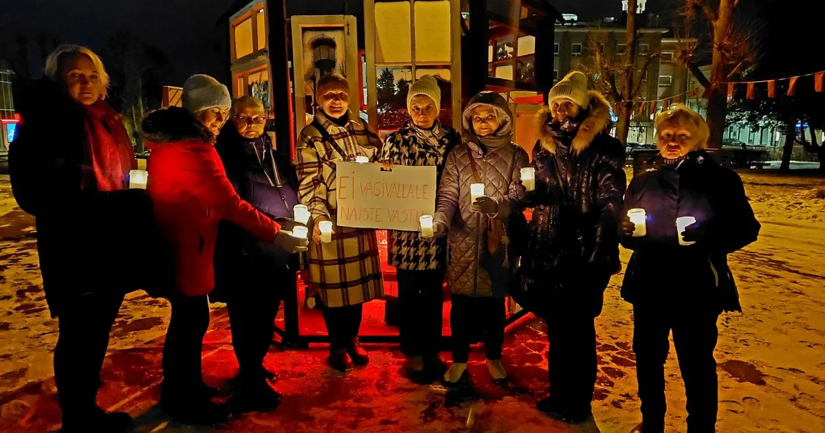 Feministid pöörasid Viljandi kesklinnas tähelepanu naistevastasele vägivallale