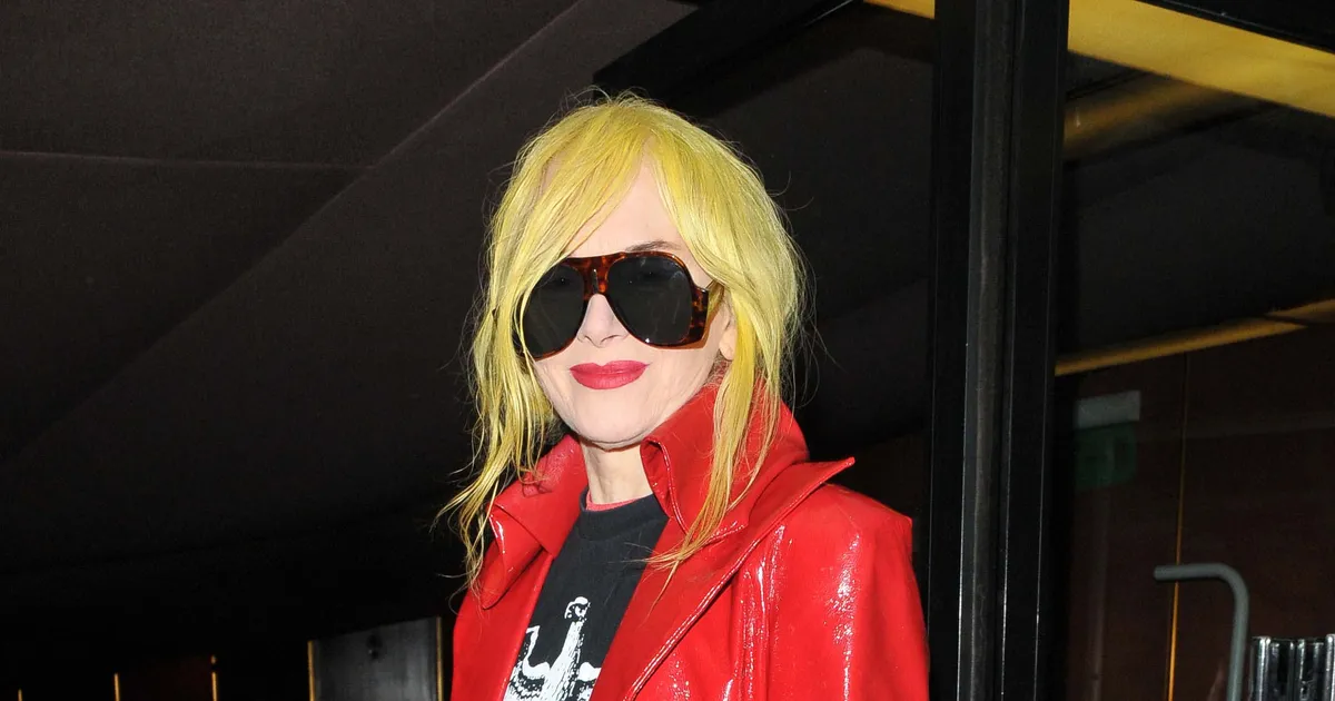 Suri legendaarne Briti moekunstnik, kes oli paljude rokkstaaride lemmik