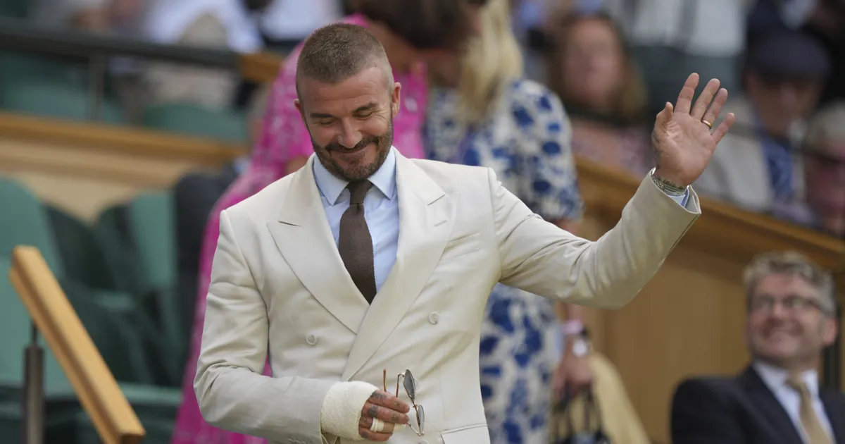 KARJÄÄRIPÖÖRE ⟩ Sir David Beckham sai Charles III õukonnas põneva ameti