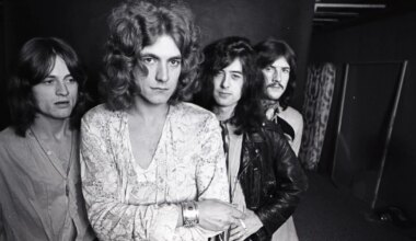 Näe välja nagu rokkstaar! Led Zeppelini trummari legendaarne nahkjakk müüdi oksjonil