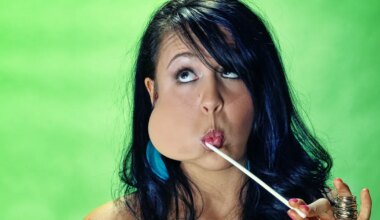 PILDID ⟩ Vaata, milline näeb välja maailma suurimate põskedega naine!