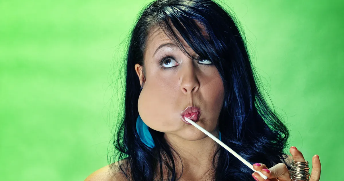 PILDID ⟩ Vaata, milline näeb välja maailma suurimate põskedega naine!