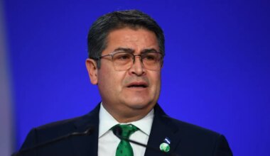 Trump lubas anda armu USAs vangi saadetud Hondurase ekspresidendile