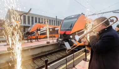 JUHTKIRI ⟩ Kiirete rongide aeglane tulek