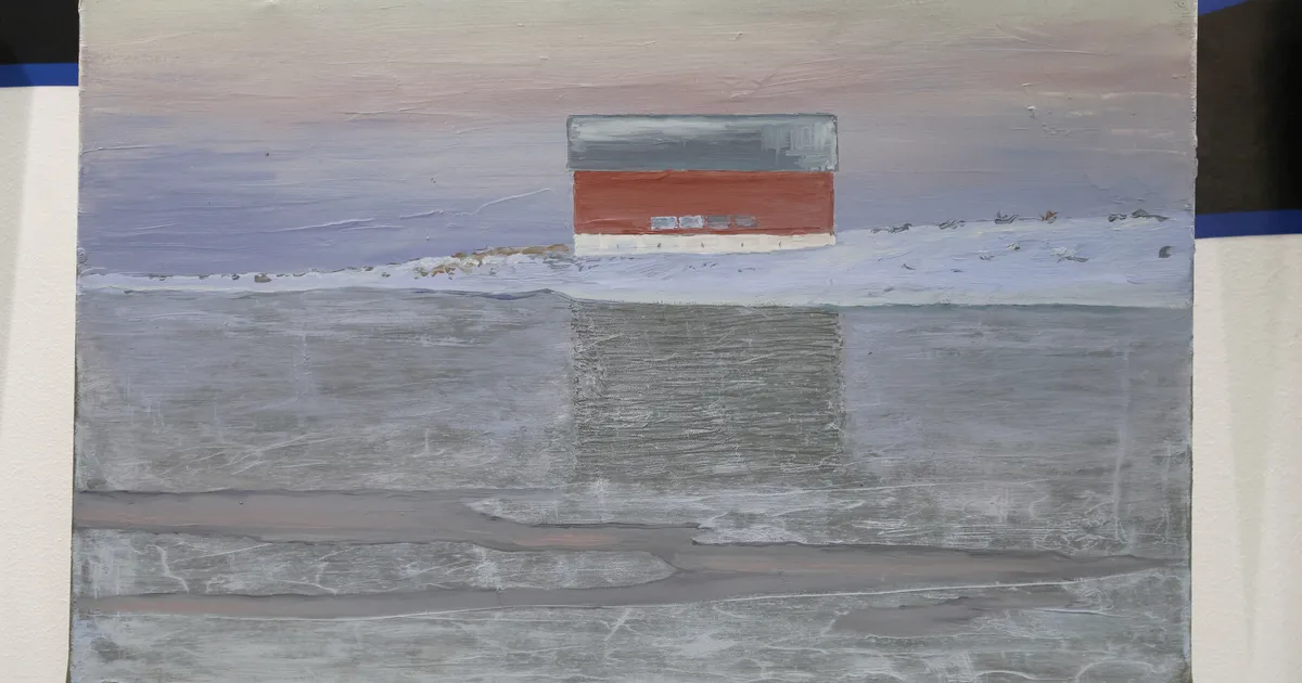 Kalateadlasest kunstiharrastaja Markus Vetemaa maalib merd ja Vilsandit