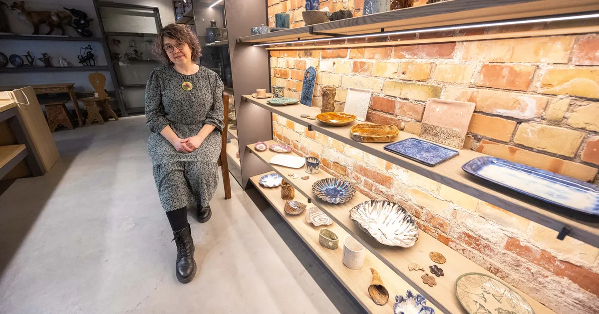 Keraamikanäitus toob kapist välja naiste näpuharjutused