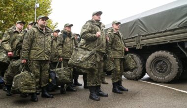 SÕJAPÄEVIK (1346. päev) | Vene armees valitseb korruptsioon ja vägivald. Kes pistist ei maksa, saadetakse kindlasse surma