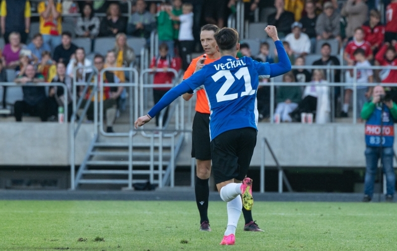 Video: kohtunik blokeeris Vetkali tee pallini ja vastased said hea võimaluse