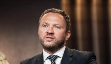 ÜKS KÜSIMUS ⟩ Millist sõnumit kandis Eesti jaoks Narva jõel Wagneri armee lipuga sõitnud Vene piirivalvekaater?