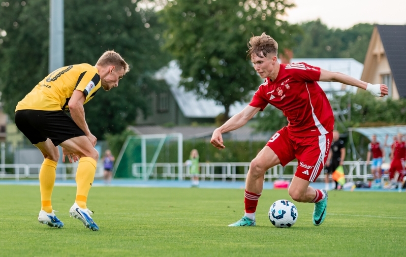 Karel Eerme (palliga). Foto: Svetlana Valijeva