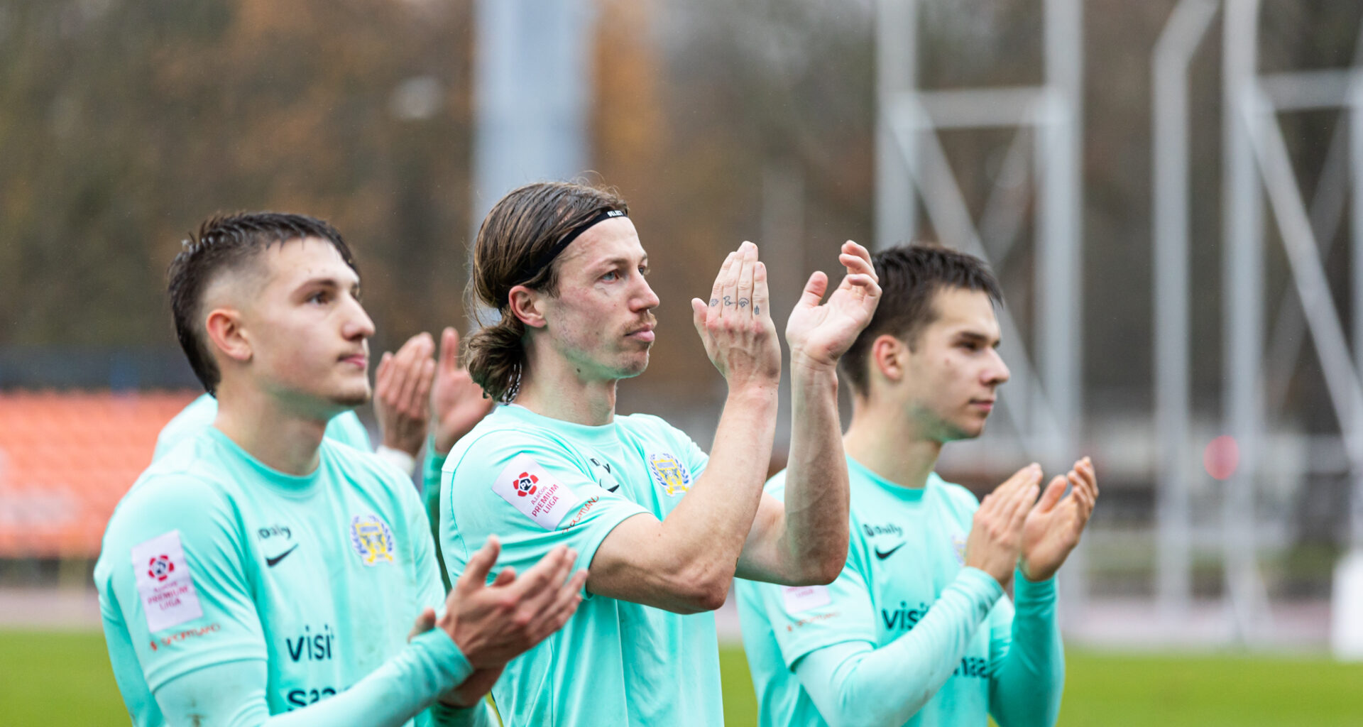 Pajunurm edasilükkunud lahkumispeost: palju õnne toetajatele - näevad mind kaks mängu veel!