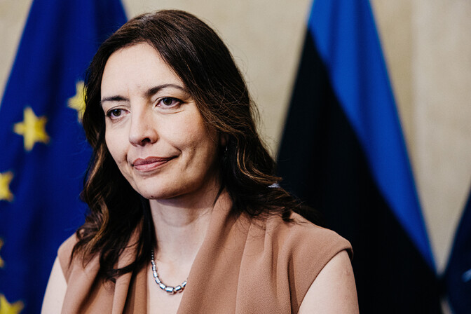 Erivajadustega inimesed peavad aprillist teenuste eest ise rohkem maksma | Eesti