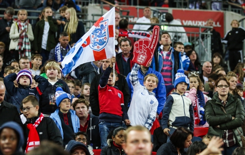 Järgmise EM-finaalturniiri avamäng toimub Walesis, poolfinaalid ja finaal Londonis