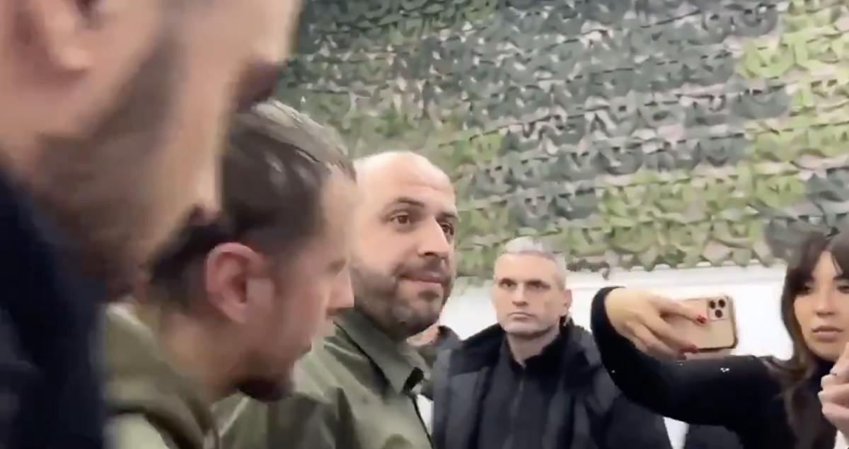 Spekuleeritakse, et Ukraina endine kaitseminister põgenes riigist