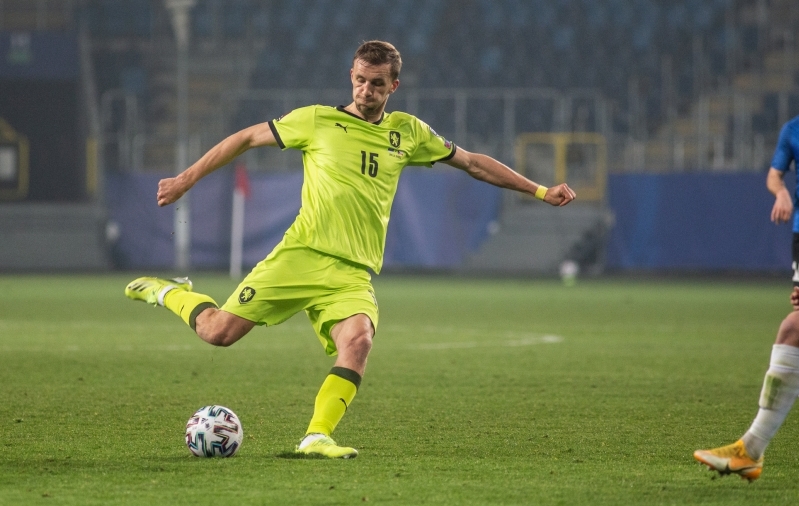 Tšehhi jalgpalliliit otsustas võtta Soucekilt kaptenipaela ja jätta mängijad boonustest ilma