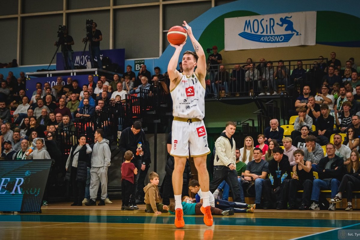 Järjekordse supermängu teinud Böckler ei suutnud Krosnot kaotusest päästa