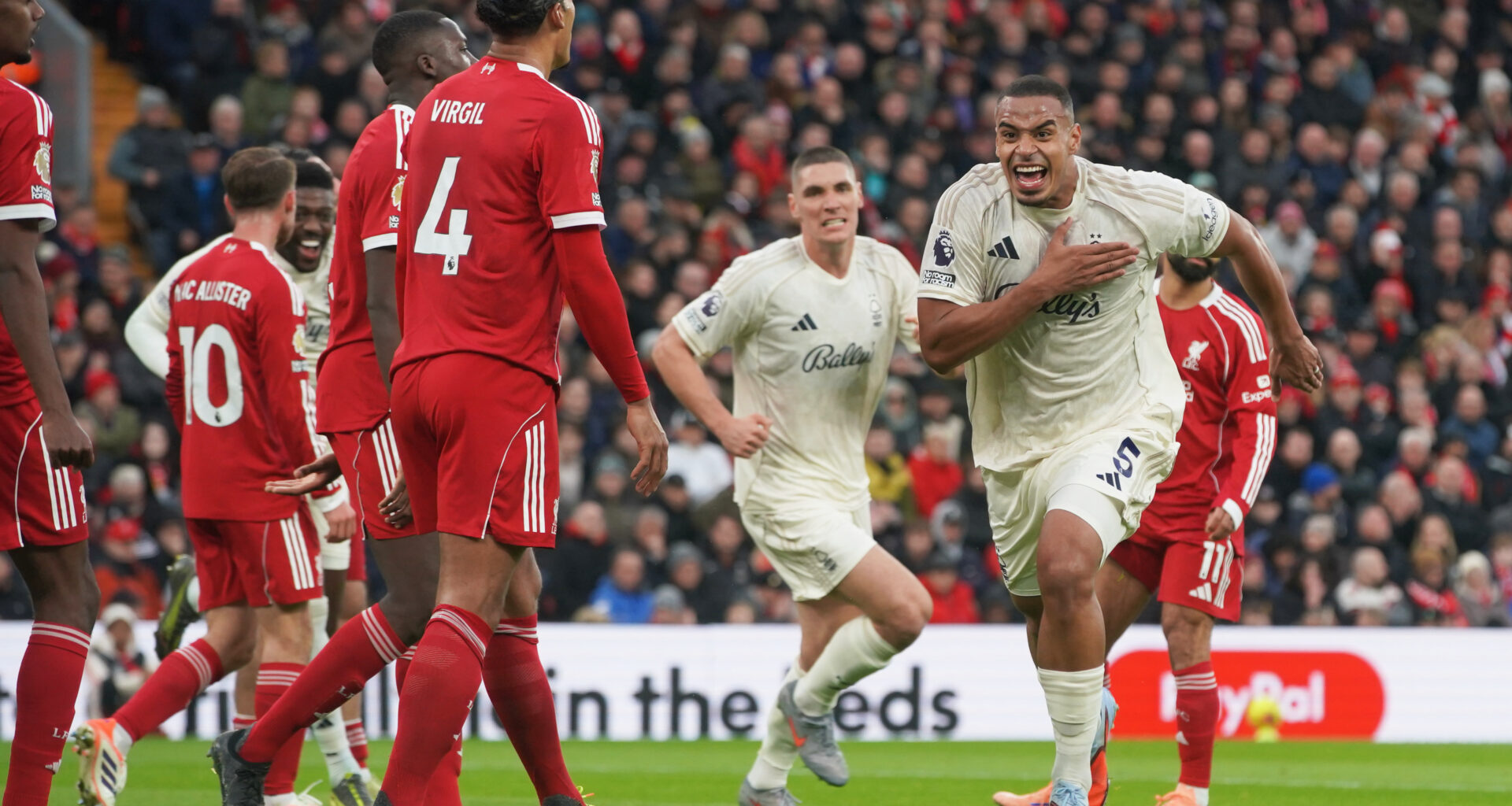 Koondisepausist polnud kasu! Metsas ära eksinud Liverpool kaotas teist mängu järjest sama skooriga