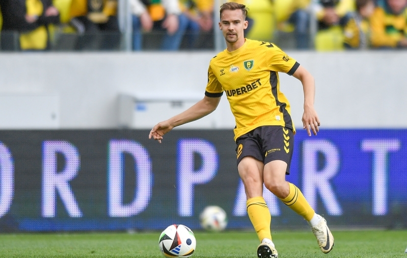 Kuusk kuulus Katowice algkoosseisu, aga tugeva lumesaju tõttu mänguks ei läinud  (+ A. M. Tamm, Yakovlev, J. Tamm, Pareiko)