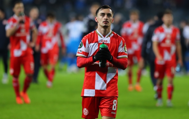 Karm õhtu tippliigade klubidele: Saksamaa, Hispaania, Itaalia ja Inglismaa esindajad said Konverentsiliigas kaotuse