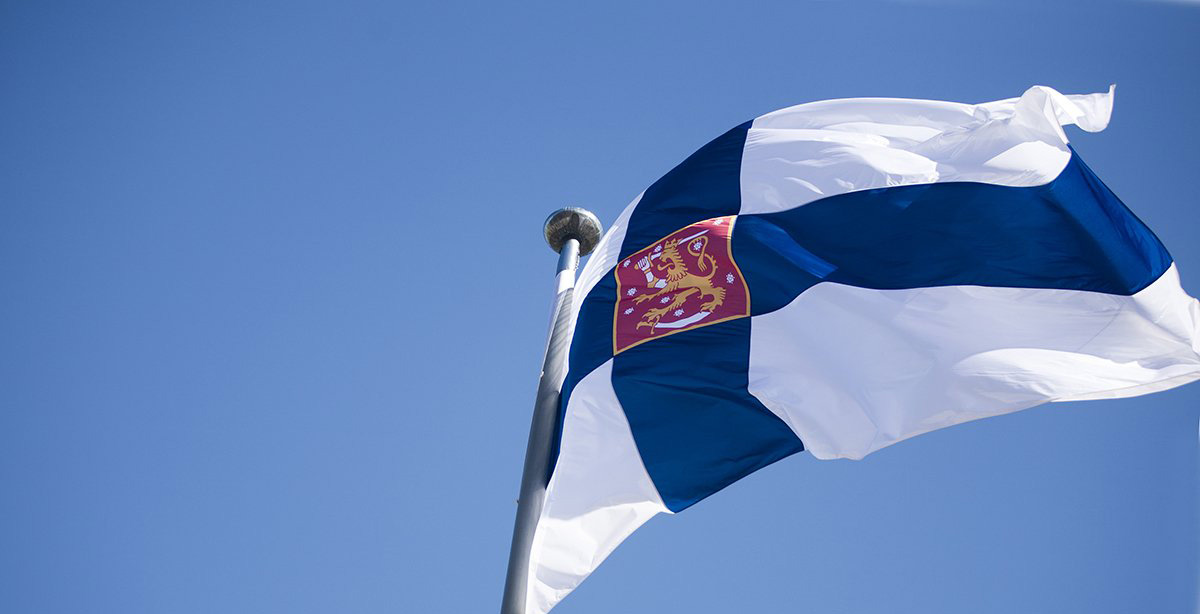 Soome sulgeb suursaatkondi - eestinen