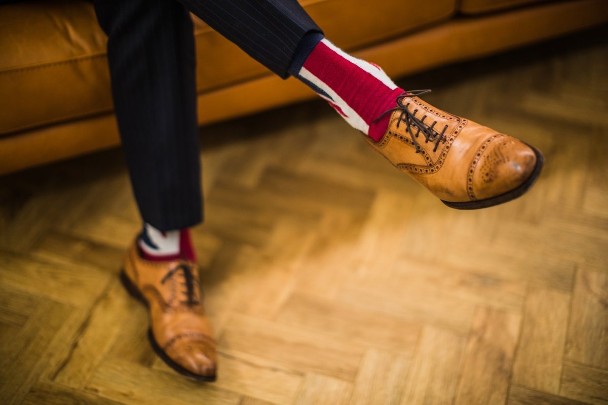 Isadepäev paneb eestlasi samamoodi raha kulutama kui emadepäev. Lillede asemel ostetakse aga sokke