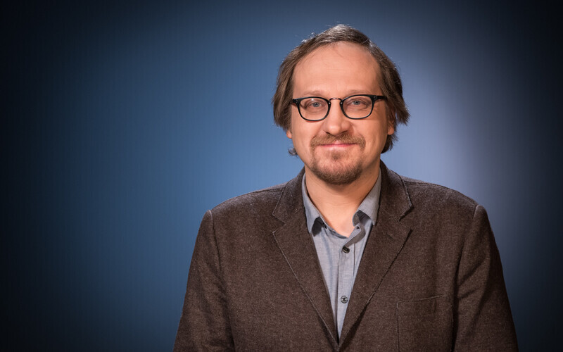 Järjejutt. Helena Marchmont ''Mõrv eesriide taga'' 5 | Vikerraadio