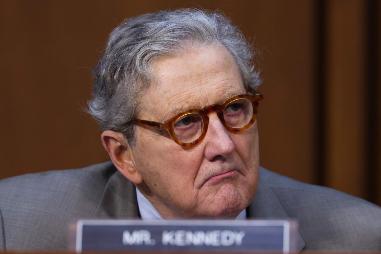 Senaator John Kennedy paljastas BBC väärinfo tootmist