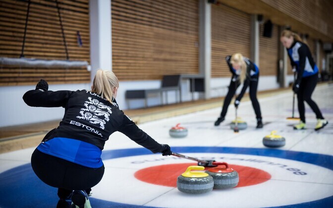 Eesti kurlingunaised panid Ungari kindlalt paika | Kurling